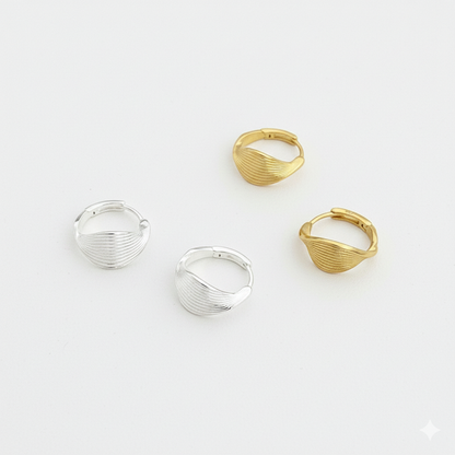 Lyria Orecchini a cerchio piccoli (Hoops)