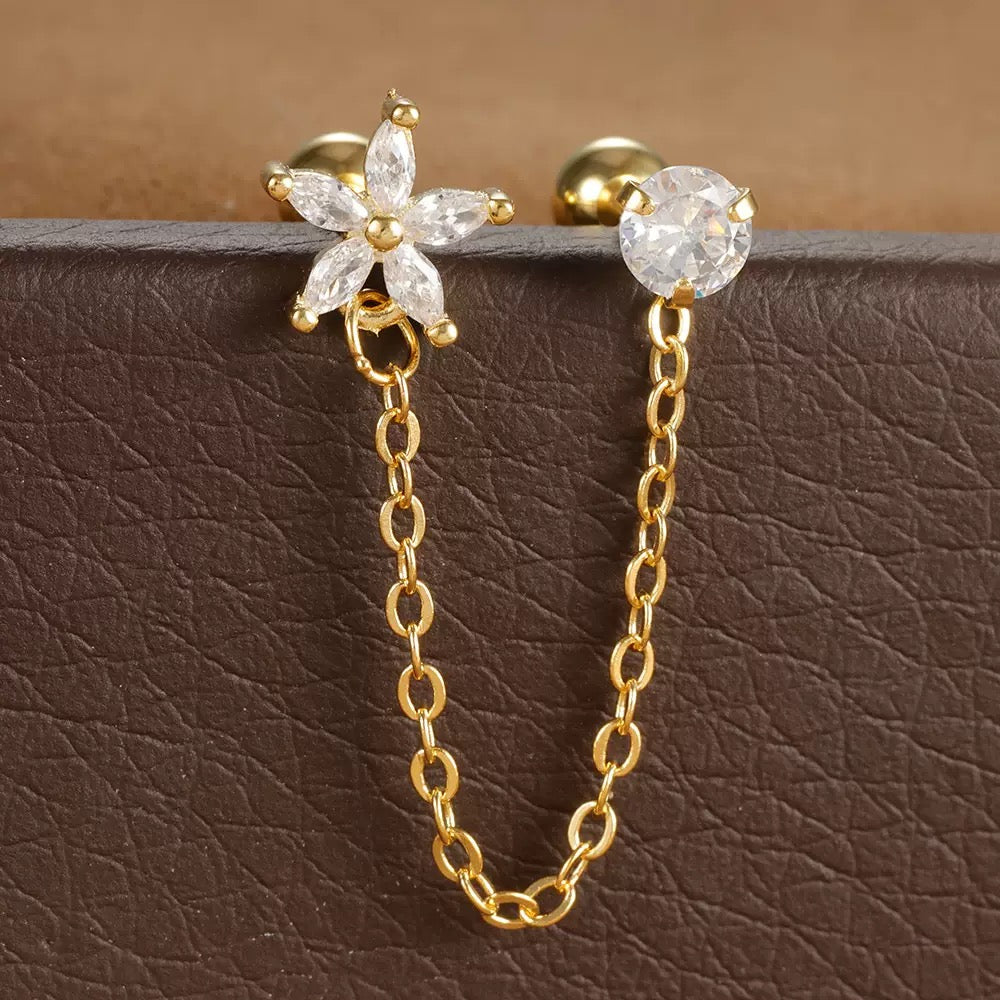 Orecchino Petal Chain