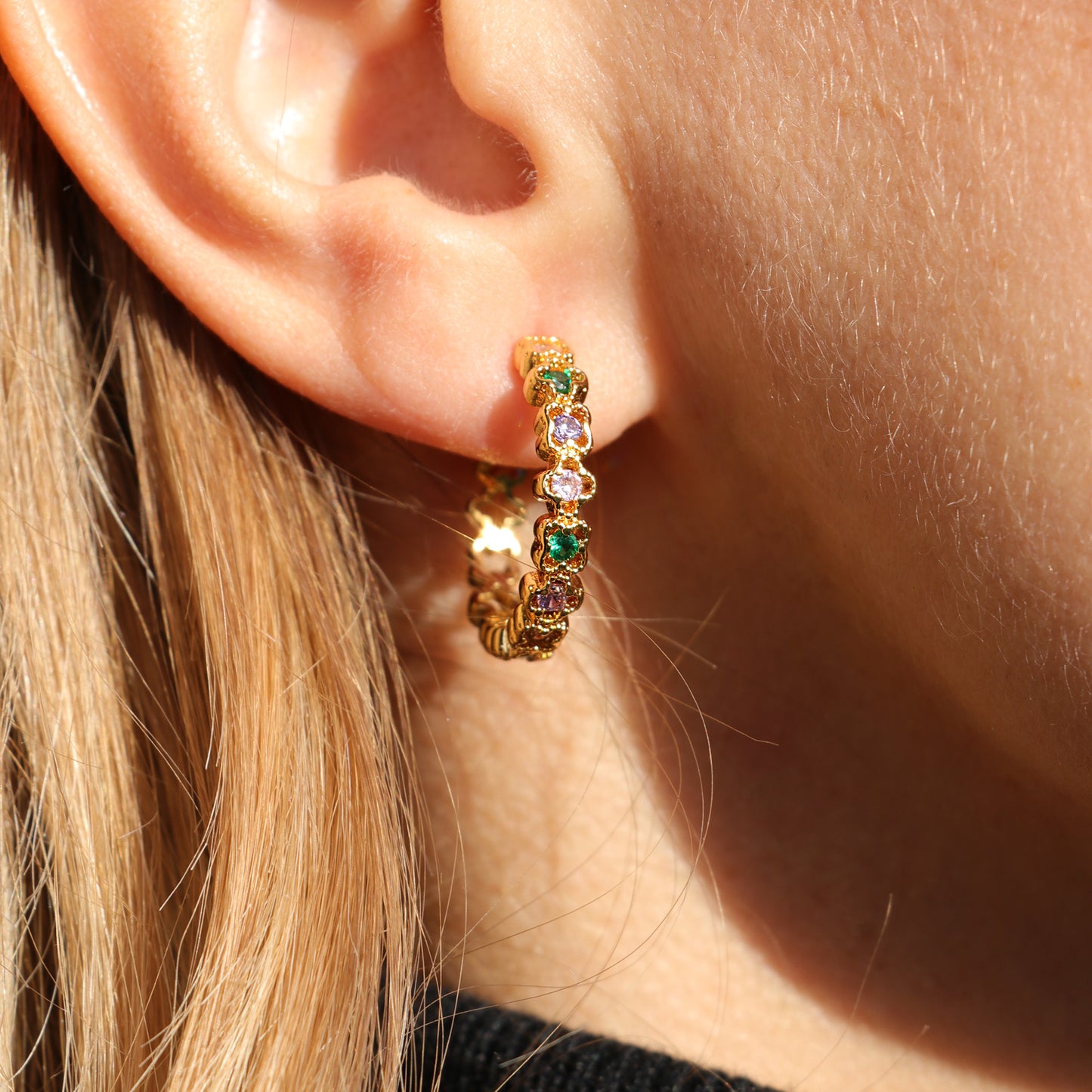 Fioré Orecchini a cercchio aperto